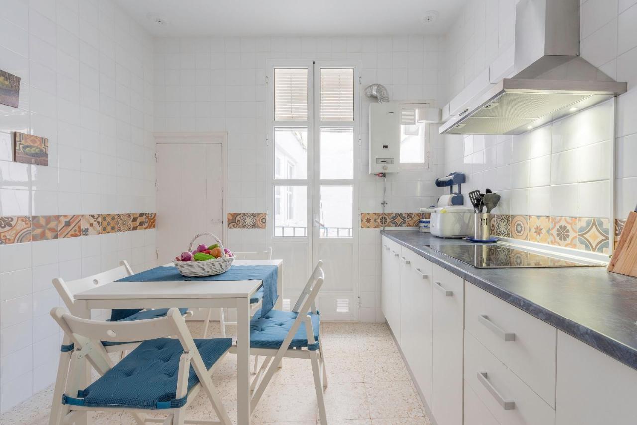 Vivienda del Siglo xviii en el Casco Histórico Vila El Puerto de Santa María Exterior foto
