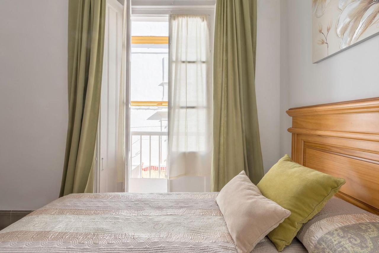 Vivienda del Siglo xviii en el Casco Histórico Vila El Puerto de Santa María Exterior foto